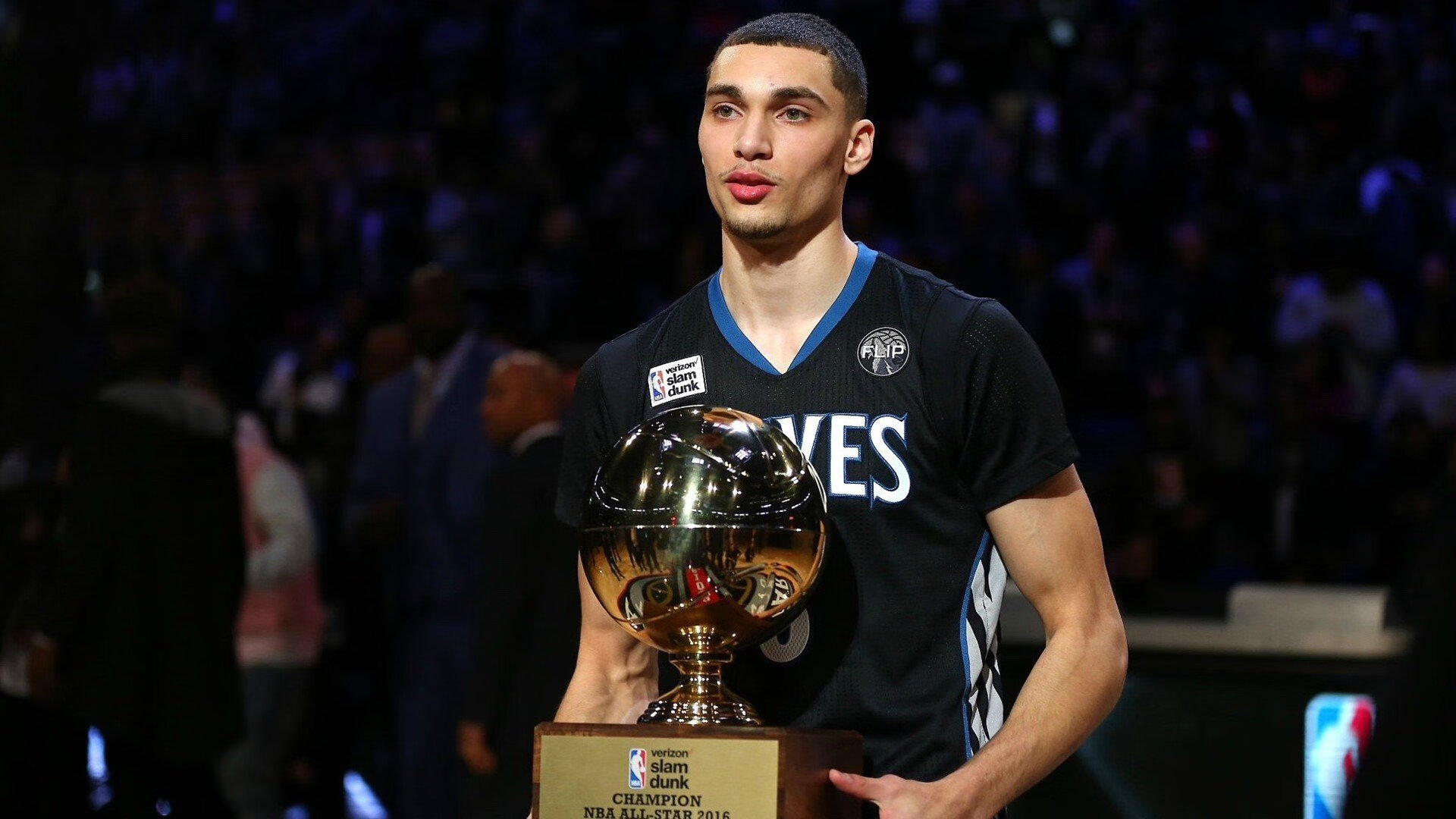 开云体育开云-决赛高能 麦克沃伊速度不可阻挡，迈克麦达沃伊